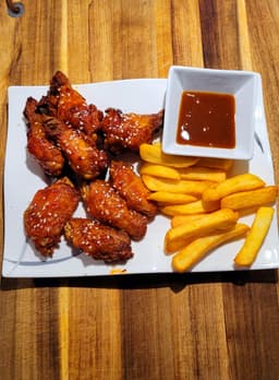 Wings (5) And Fries